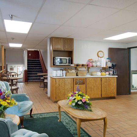Americas Best Value Inn Τόρινγκτον Εσωτερικό φωτογραφία