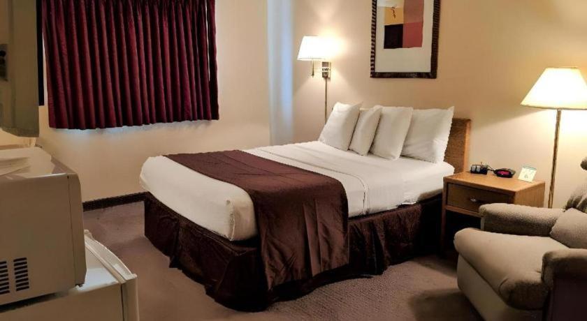 Americas Best Value Inn Τόρινγκτον Εξωτερικό φωτογραφία