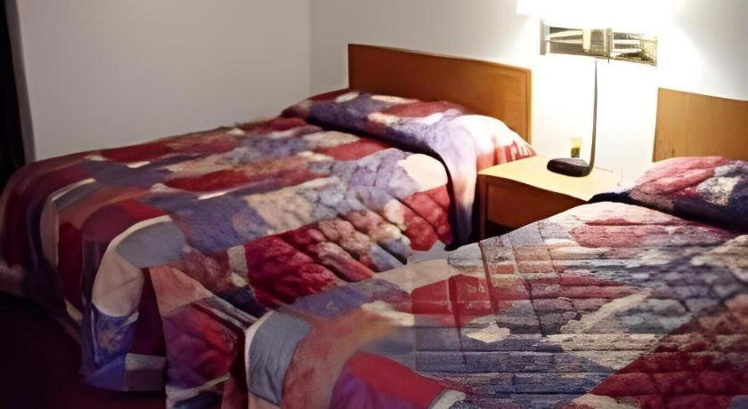 Americas Best Value Inn Τόρινγκτον Εξωτερικό φωτογραφία