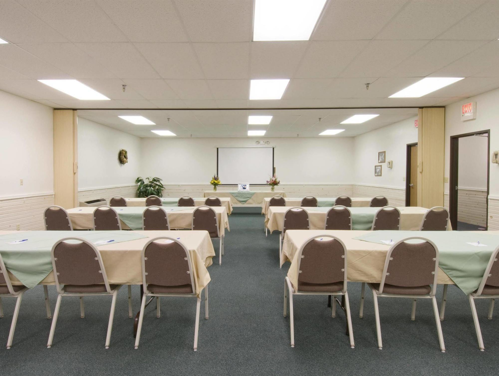 Americas Best Value Inn Τόρινγκτον Εξωτερικό φωτογραφία